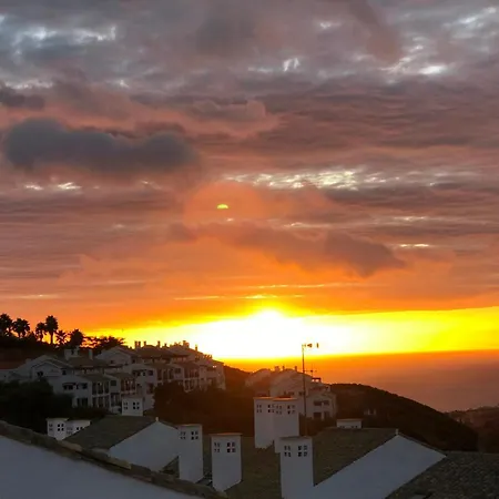 Penthouse Charming Nueva * Alcaidesa