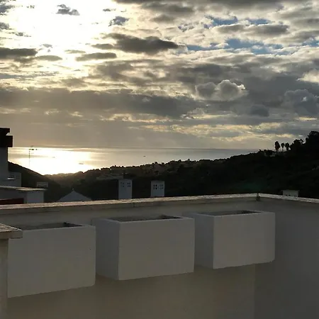 Penthouse Charming Nueva Apartment